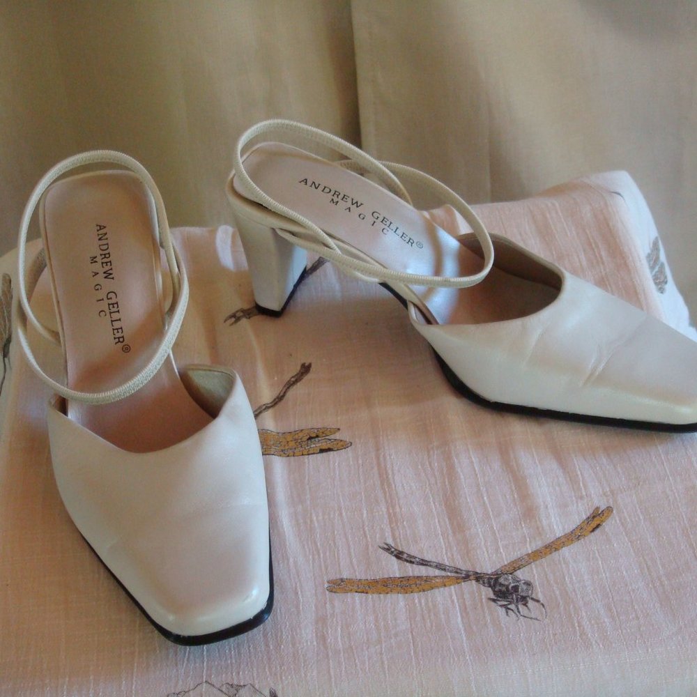 Andrew Geller Ivory Iridescent Sling Back Leather Shoe